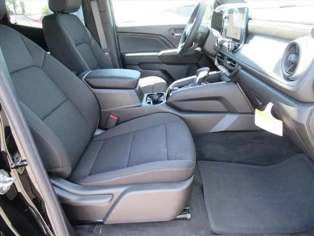 2026 Chevrolet Colorado LT, 4WD