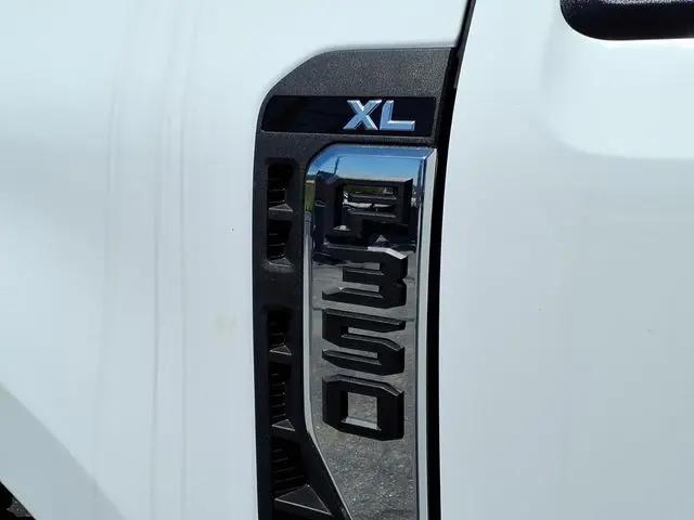 2026 Ford F-350 XLT