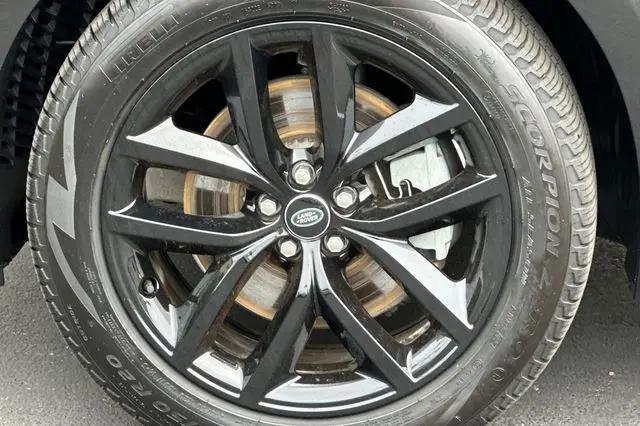 2025 Land Rover Range Rover Velar P250 Dynamic SE