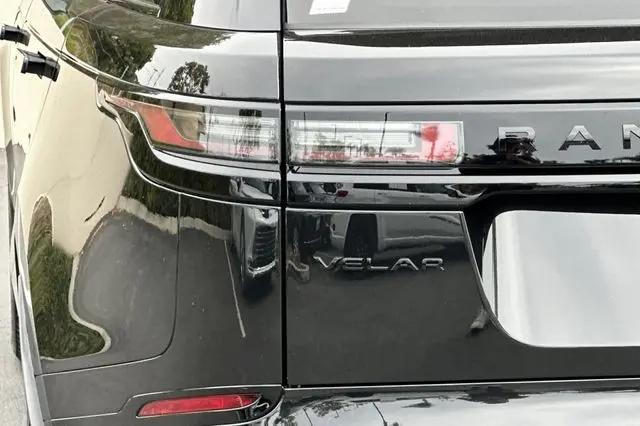 2025 Land Rover Range Rover Velar P250 Dynamic SE
