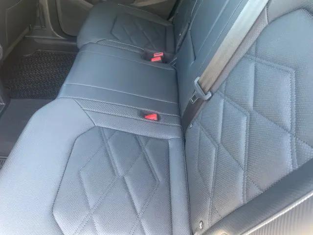 2025 Volkswagen Atlas Cross Sport 2.0T SE