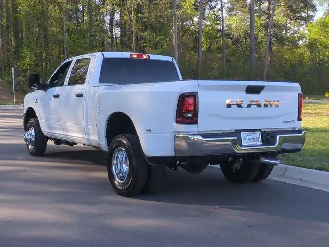 2026 Ram 3500 Tradesman Crew Cab 4x4 8' Box