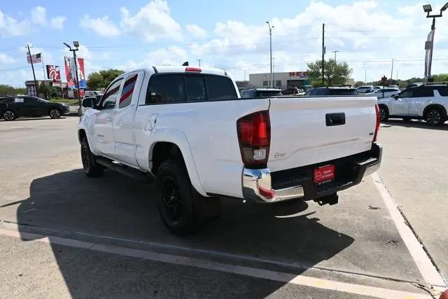 2022 Toyota Tacoma SR5 V6