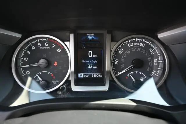 2022 Toyota Tacoma SR5 V6