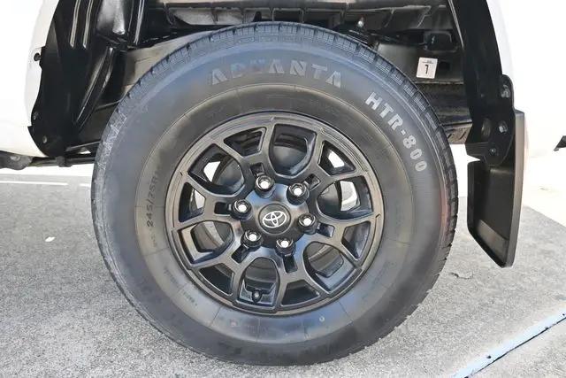 2022 Toyota Tacoma SR5 V6
