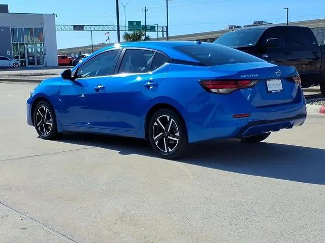 2024 Nissan Sentra SV Xtronic CVT