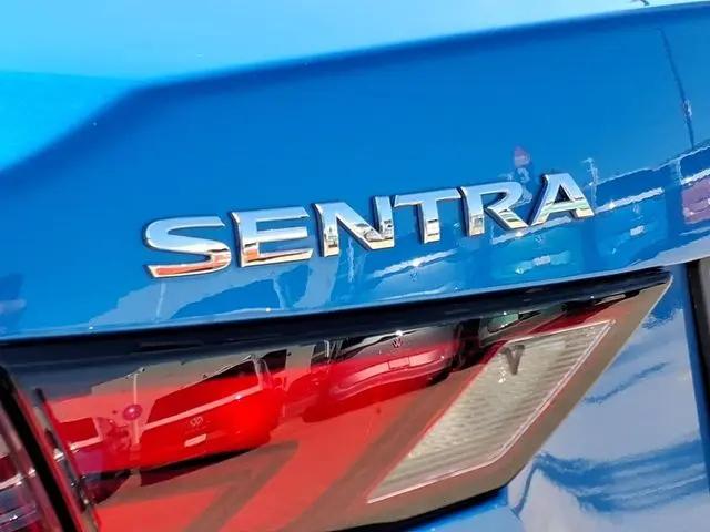 2024 Nissan Sentra SV Xtronic CVT