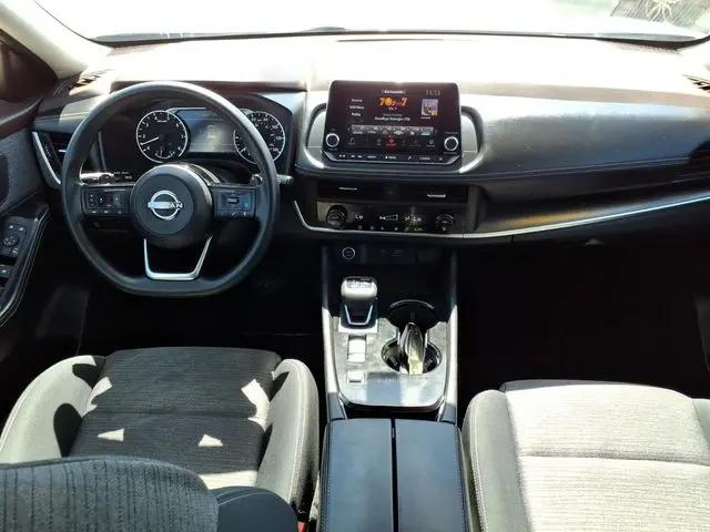 2023 Nissan Rogue SV FWD