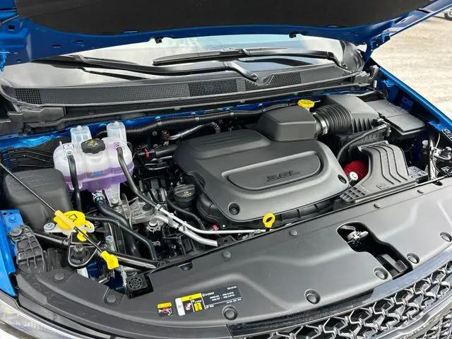 2026 Chrysler Pacifica Select AWD