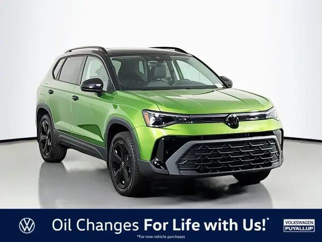 2026 Volkswagen Taos SE Black for sale in Puyallup, WA