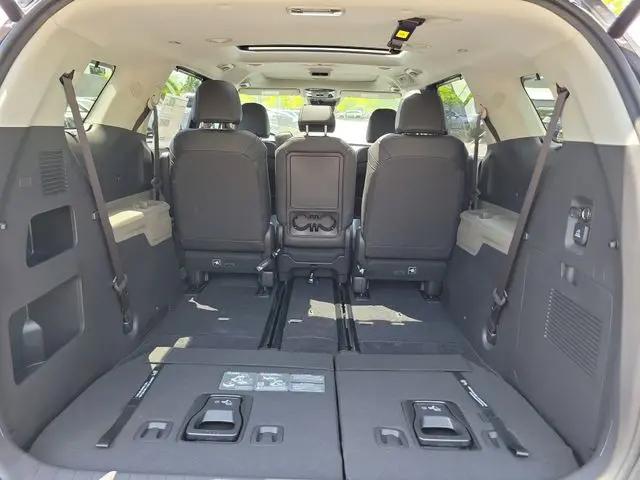 2026 Kia Carnival MPV SX