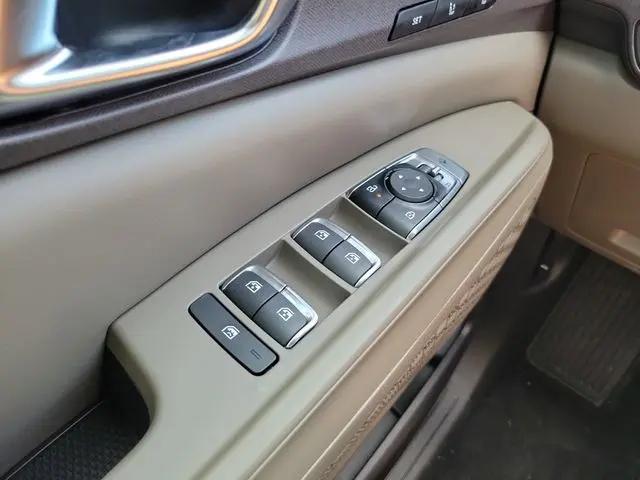 2026 Kia Carnival MPV SX