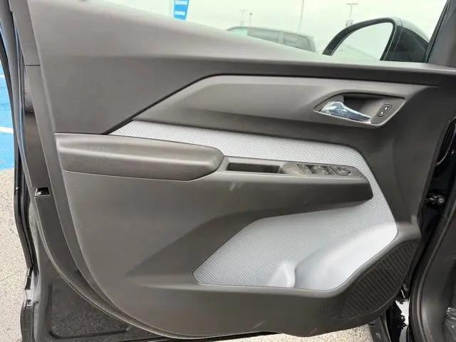 2027 Chevrolet Bolt RS FWD
