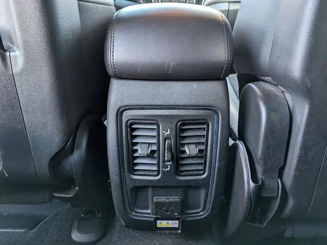 2022 Jeep Grand Cherokee Laredo X 4x4