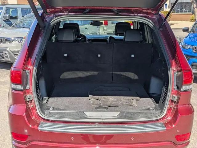 2022 Jeep Grand Cherokee Laredo X 4x4