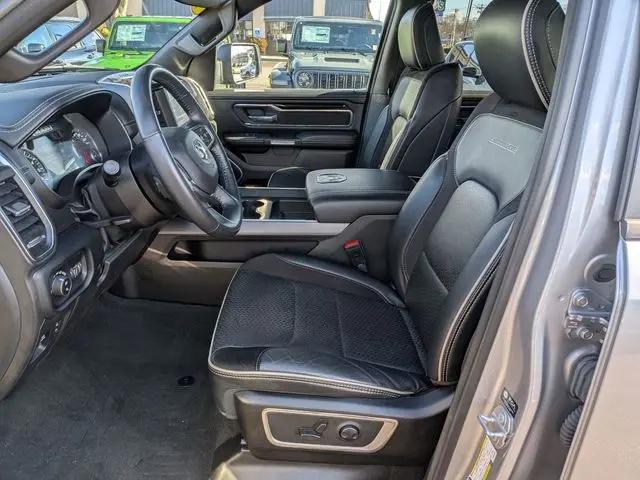 2022 Ram 1500 Laramie Crew Cab 4x4 5'7" Box