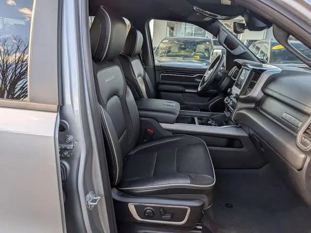 2022 Ram 1500 Laramie Crew Cab 4x4 5'7" Box