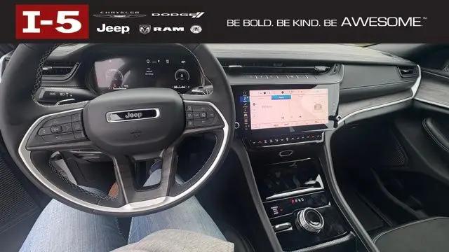 2026 Jeep Grand Cherokee Altitude 4x4