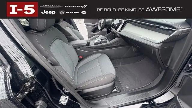 2026 Jeep Cherokee Laredo 4x4