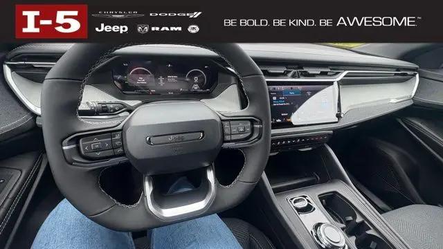 2026 Jeep Cherokee Laredo 4x4
