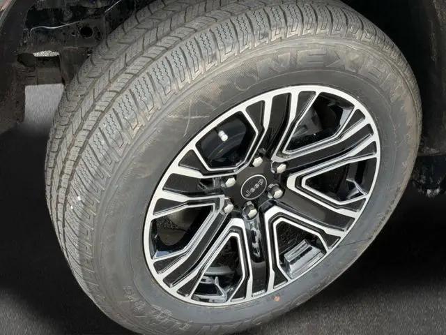 2026 Jeep Grand Wagoneer 4x4