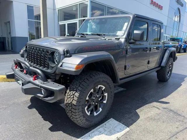 2026 Jeep Gladiator Sport