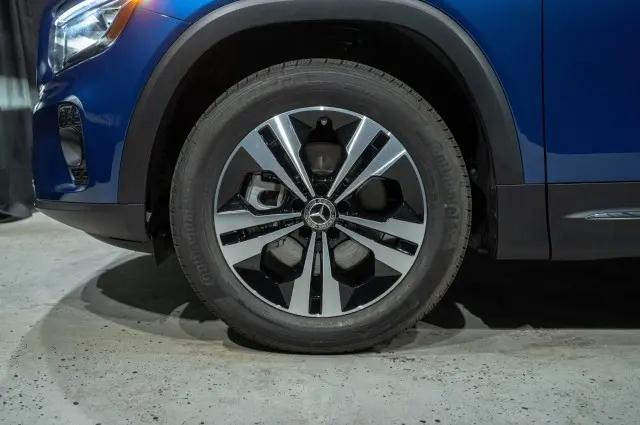 2026 Mercedes-Benz GLB 4MATIC
