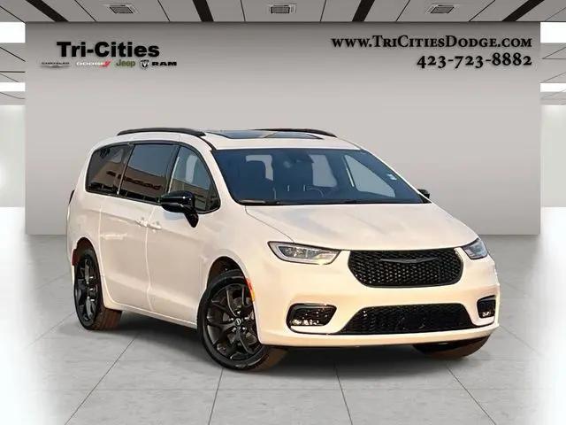 2026 Chrysler Pacifica Limited AWD for sale in Kingsport, TN