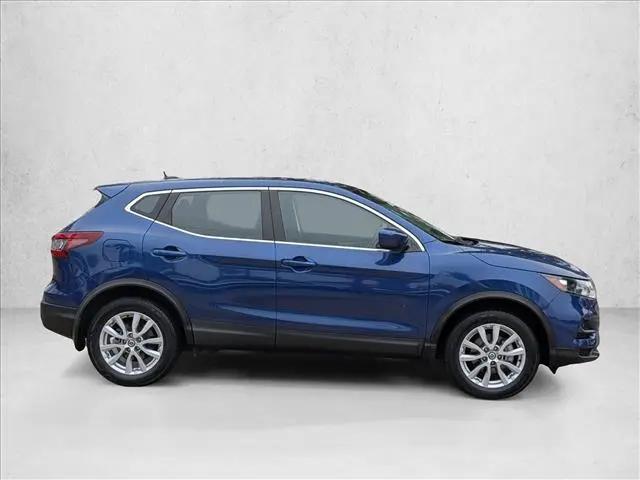 2022 Nissan Rogue Sport S FWD Xtronic CVT