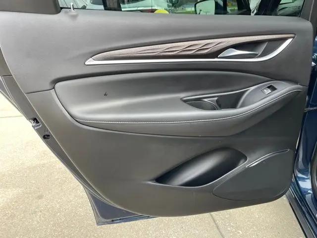 2024 Buick Enclave Avenir AWD