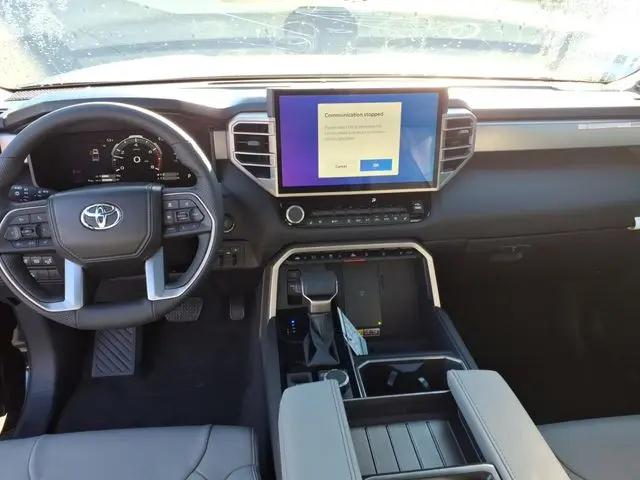 2026 Toyota Tundra Limited CrewMax 5.5' Bed