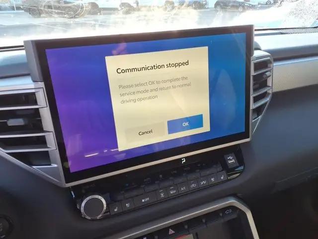 2026 Toyota Tundra Limited CrewMax 5.5' Bed