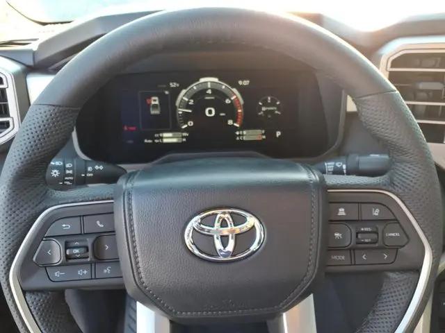 2026 Toyota Tundra Limited CrewMax 5.5' Bed