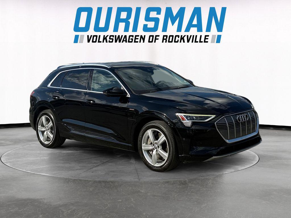 /2019 Audi E-TRON
