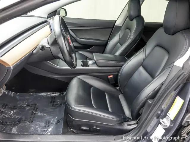 2019 Tesla Model 3 Standard Range Plus