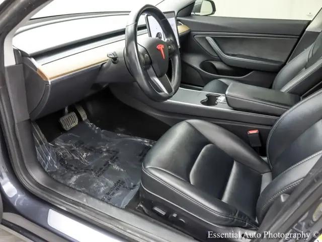2019 Tesla Model 3 Standard Range Plus