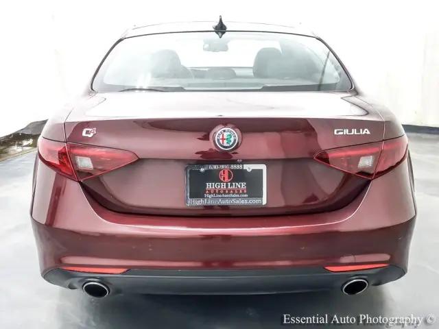 2018 Alfa Romeo Giulia Ti AWD