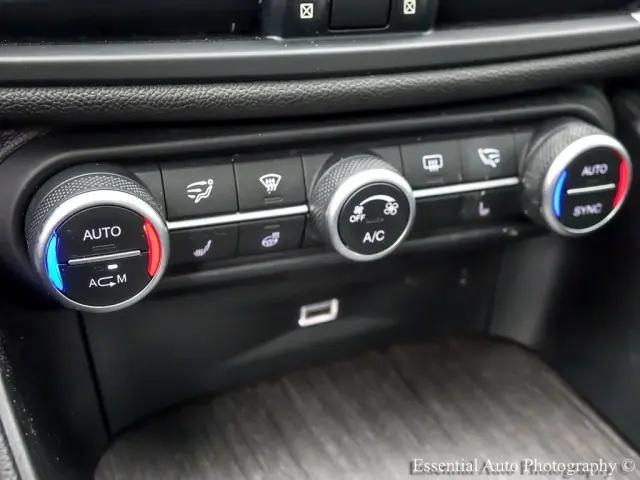 2018 Alfa Romeo Giulia Ti AWD