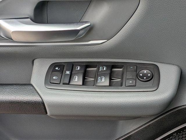 2020 Ram 1500 Big Horn Crew Cab 4x4 57 Box