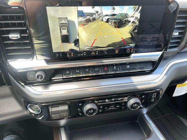 2026 Chevrolet Silverado 1500 4WD Crew Cab Short Bed High Country
