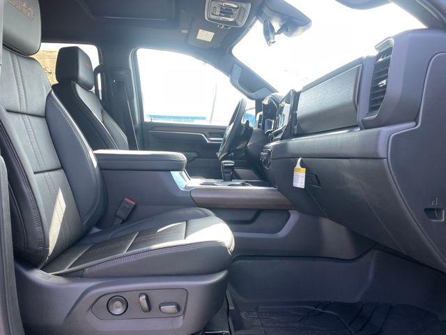 2026 Chevrolet Silverado 1500 4WD Crew Cab Short Bed High Country