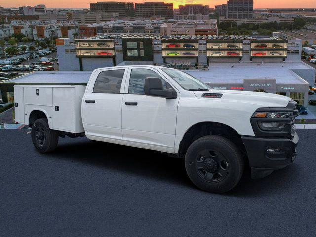 2026 RAM Ram 3500 RAM 3500 TRADESMAN CREW CAB 4X4 8 BOX