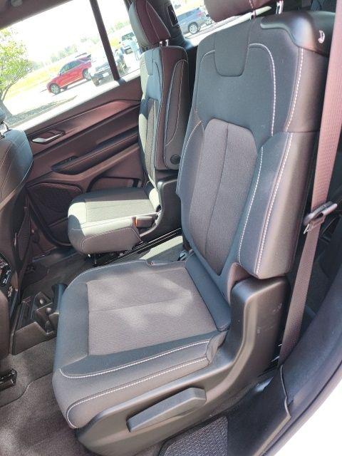 2025 Jeep Grand Cherokee L Laredo X 4x4