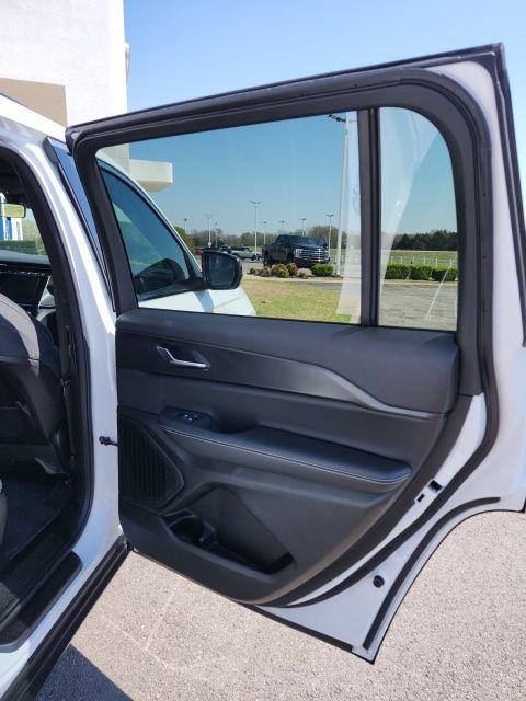 2025 Jeep Grand Cherokee L Laredo X 4x4