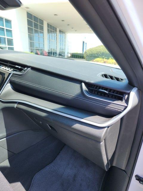 2025 Jeep Grand Cherokee L Laredo X 4x4