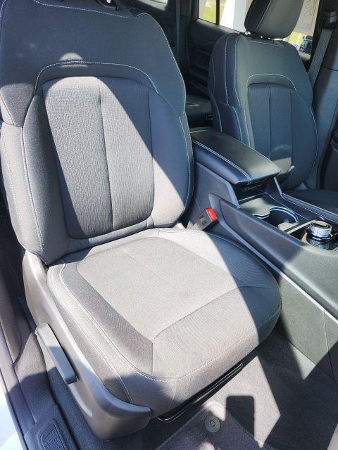 2025 Jeep Grand Cherokee L Laredo X 4x4