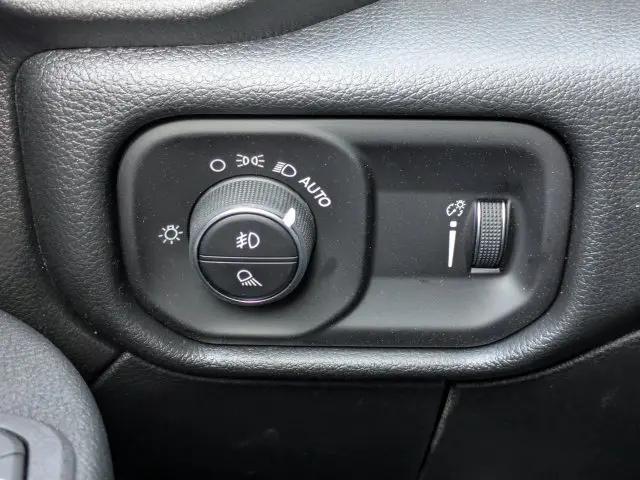 2026 Ram 2500 Tradesman Crew Cab 4x4 64 Box