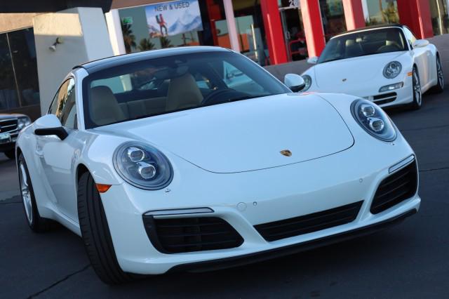 2017 Porsche 911 Carrera