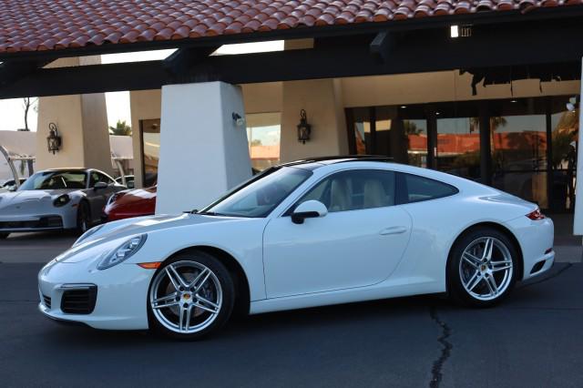 2017 Porsche 911 Carrera