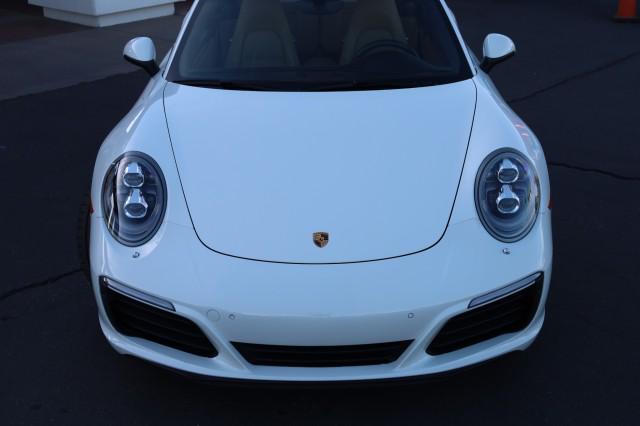 2017 Porsche 911 Carrera